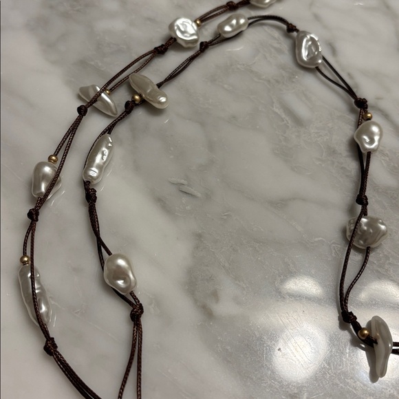 🤍Elegant Pearl and Brown String Belt / Necklace - Picture 4 of 6
